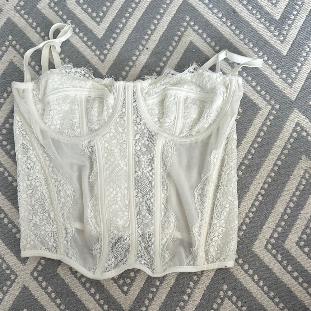 Elegant Lace Bustier Top